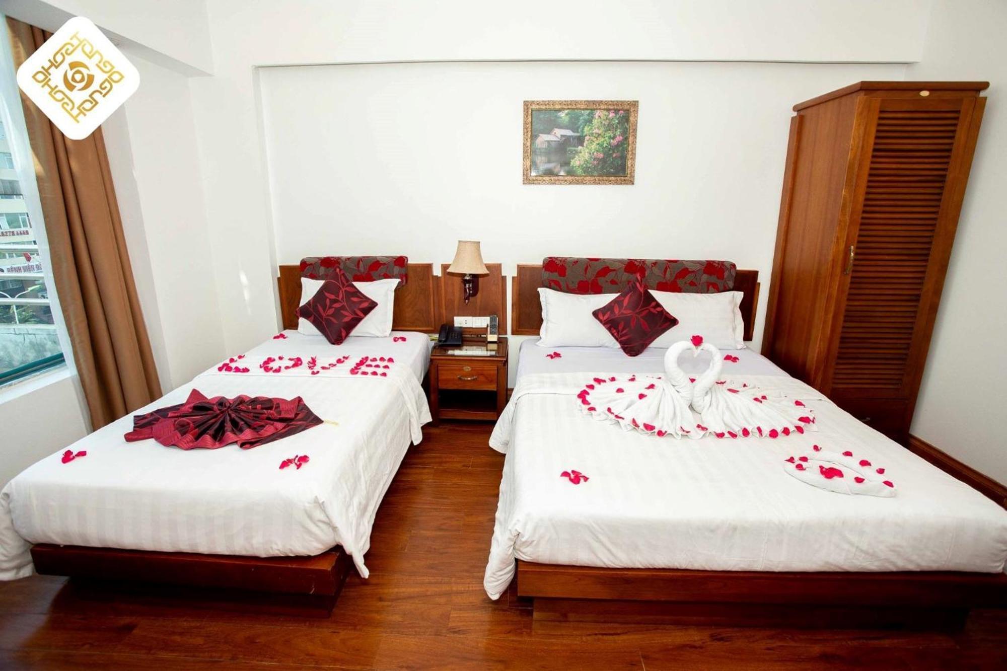 Hoa Hong Hotel 2 - Xa Dan Ханой Екстериор снимка