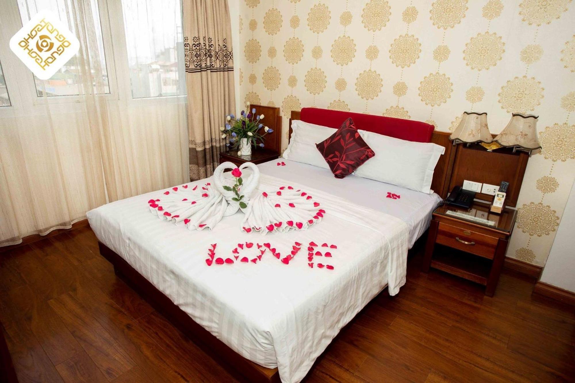 Hoa Hong Hotel 2 - Xa Dan Ханой Екстериор снимка
